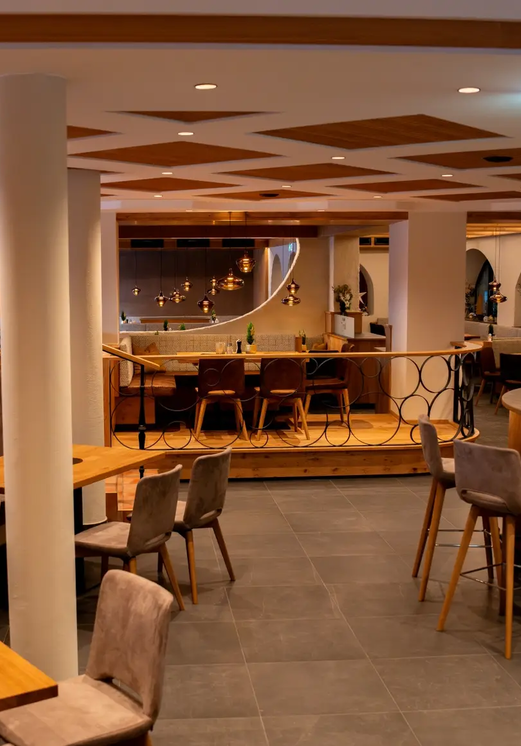Innenansicht des Restaurants im Hotel Tyrol am Haldensee